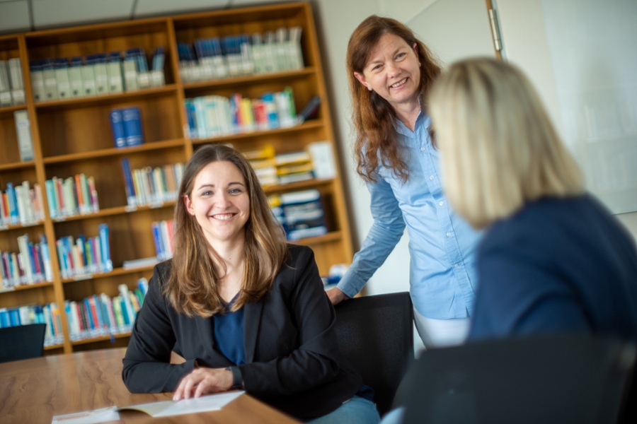 Die qualifizierte Aus-, Fort- und Weiterbildung unserer Mitarbeitenden liegt uns am Herzen.